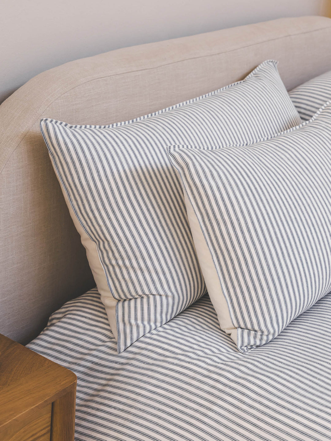 Oxford Bed Set