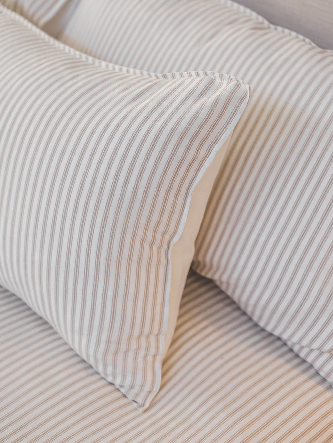 Oxford Bed Set