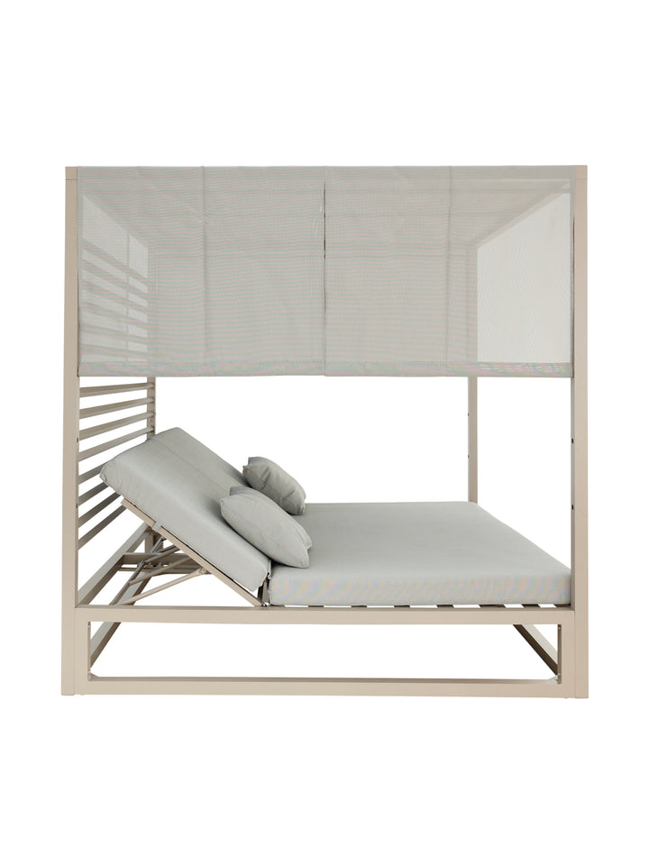 Palace Outdoor Canopy Daybed Safari