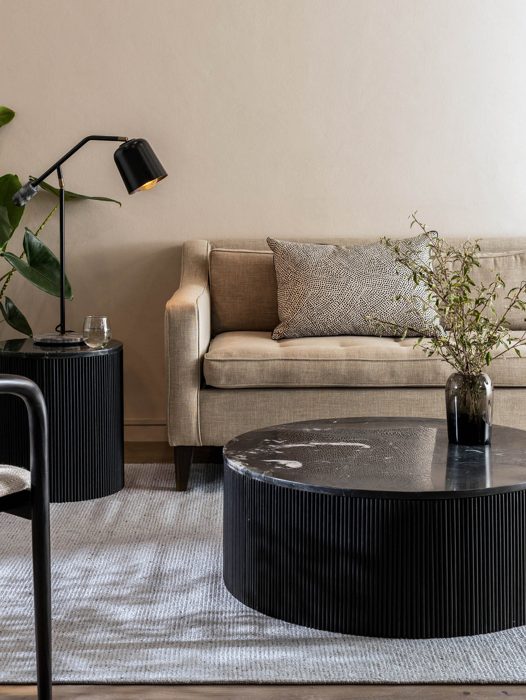 Perla Rug in Moonbeam