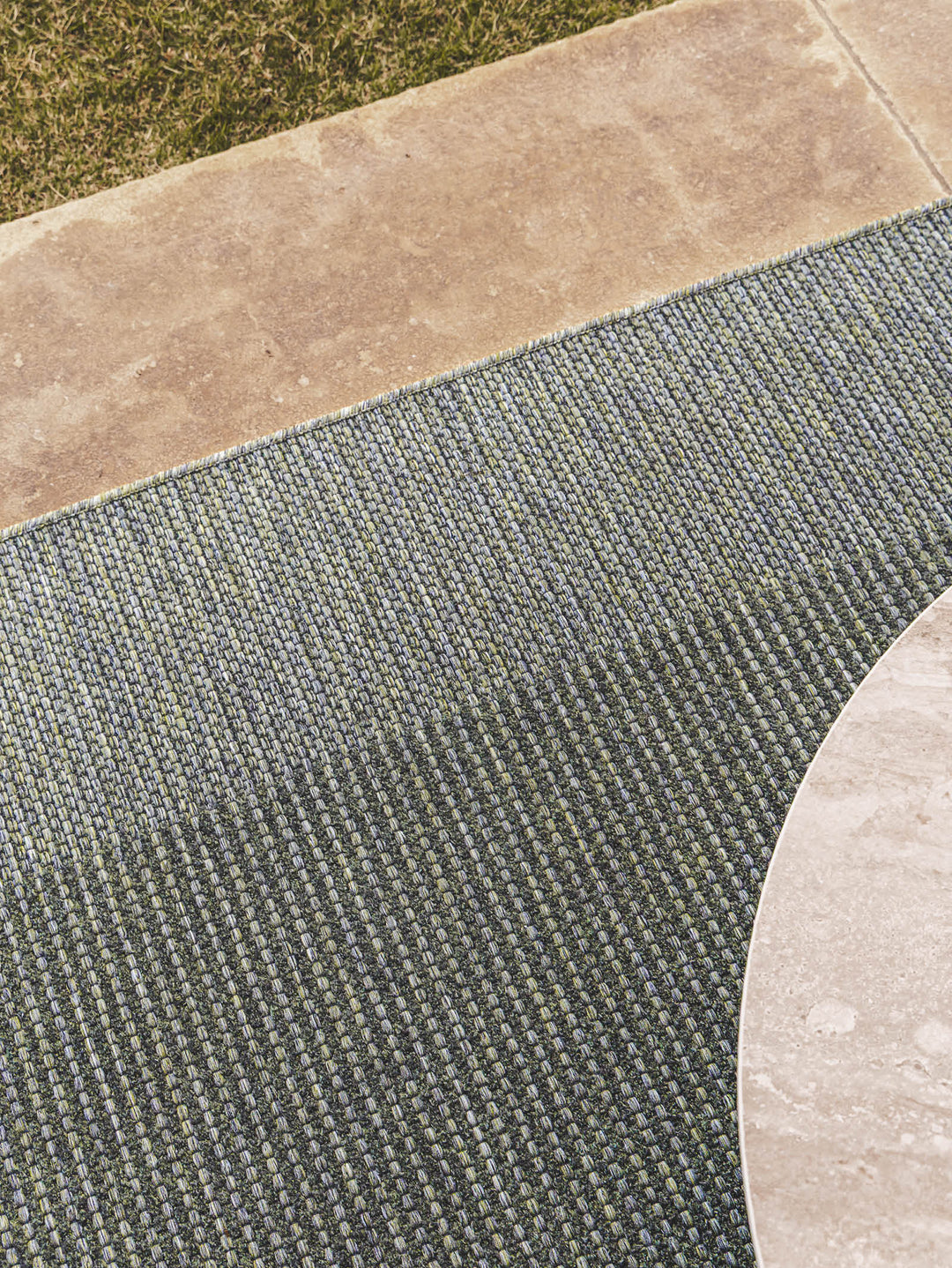 Pridelands Outdoor Rug in Mopani
