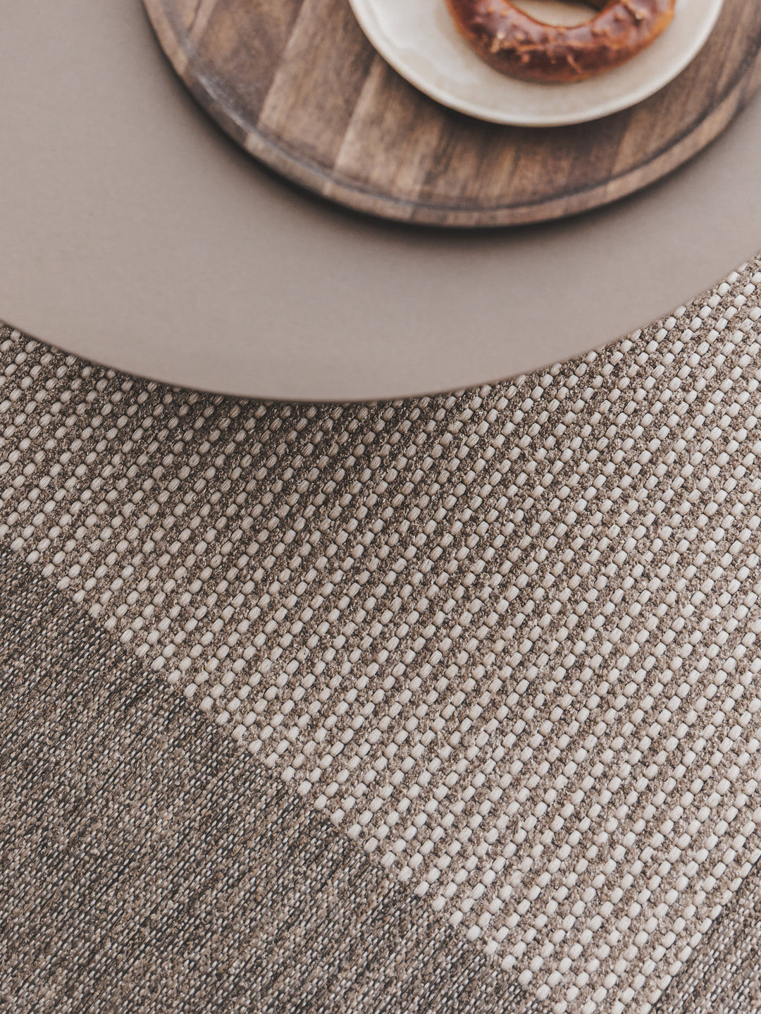 Pridelands Outdoor Rug in Buff