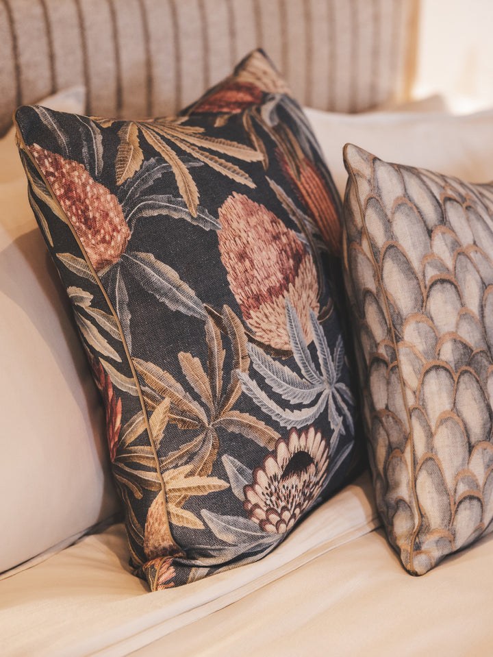 Protea King Scatter in Horizon