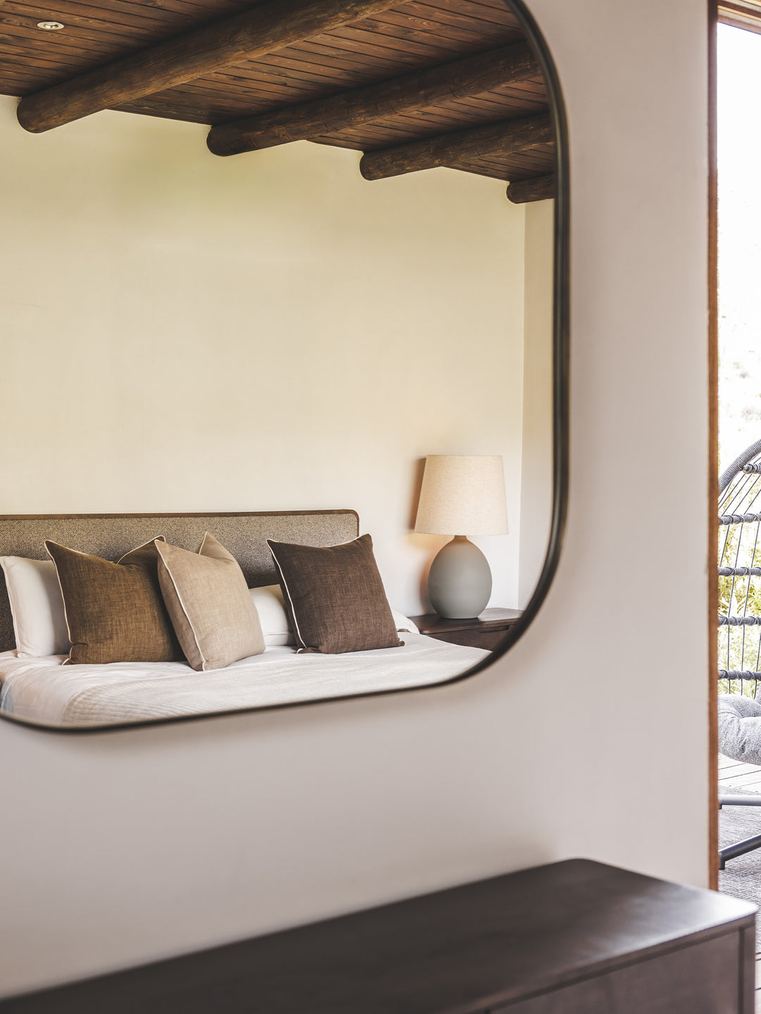Resia Mirror L in Antique Brass
