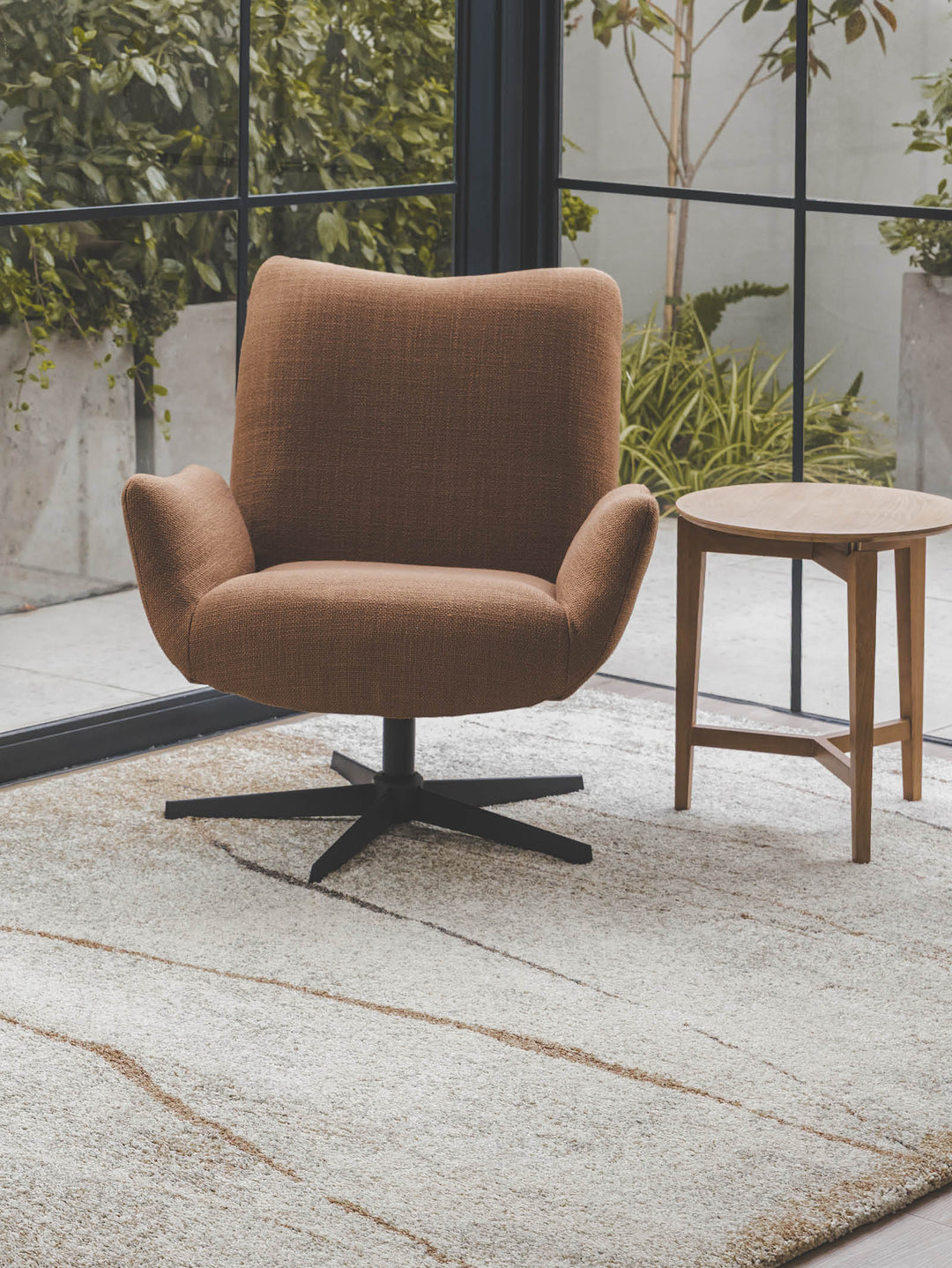 Richmond Swivel Chair