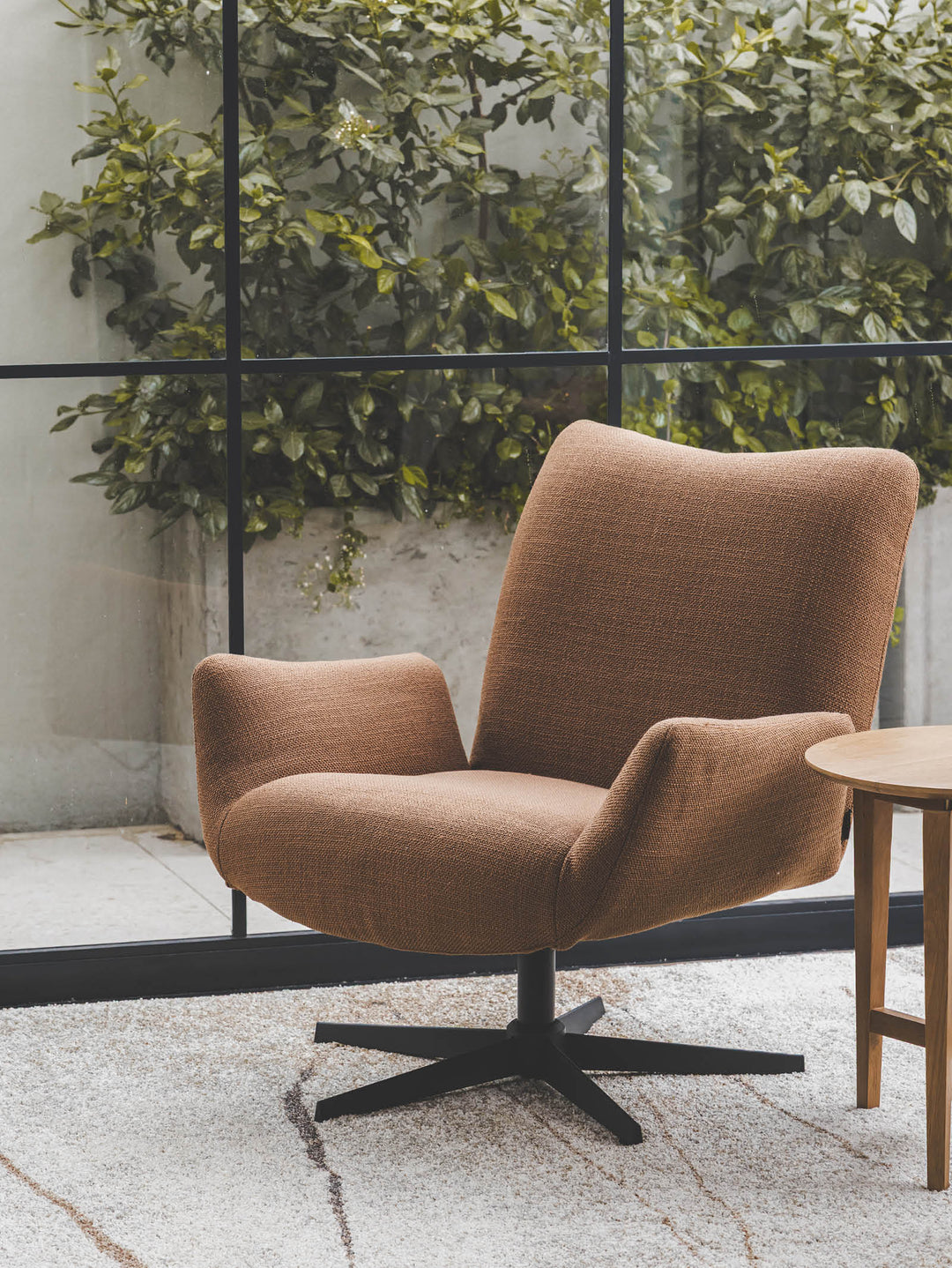 Richmond Swivel Chair