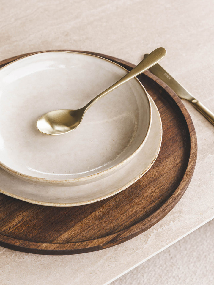 Romana Wooden Plate in Bark