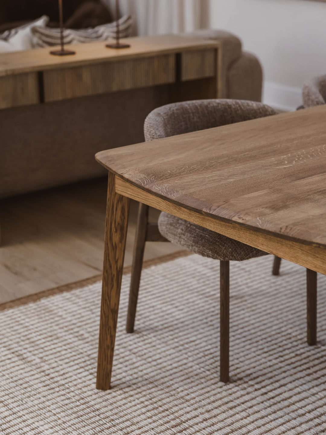 Rove Oak Dining Table in Antique