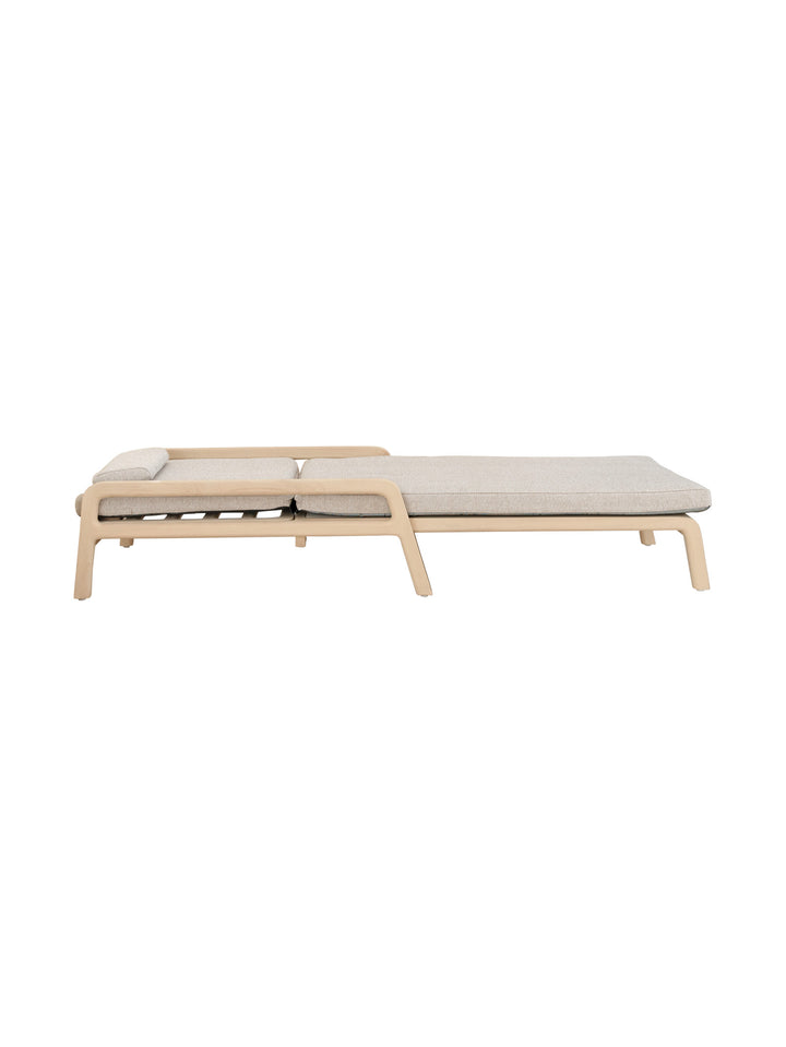Royal Boma Teak Lounger
