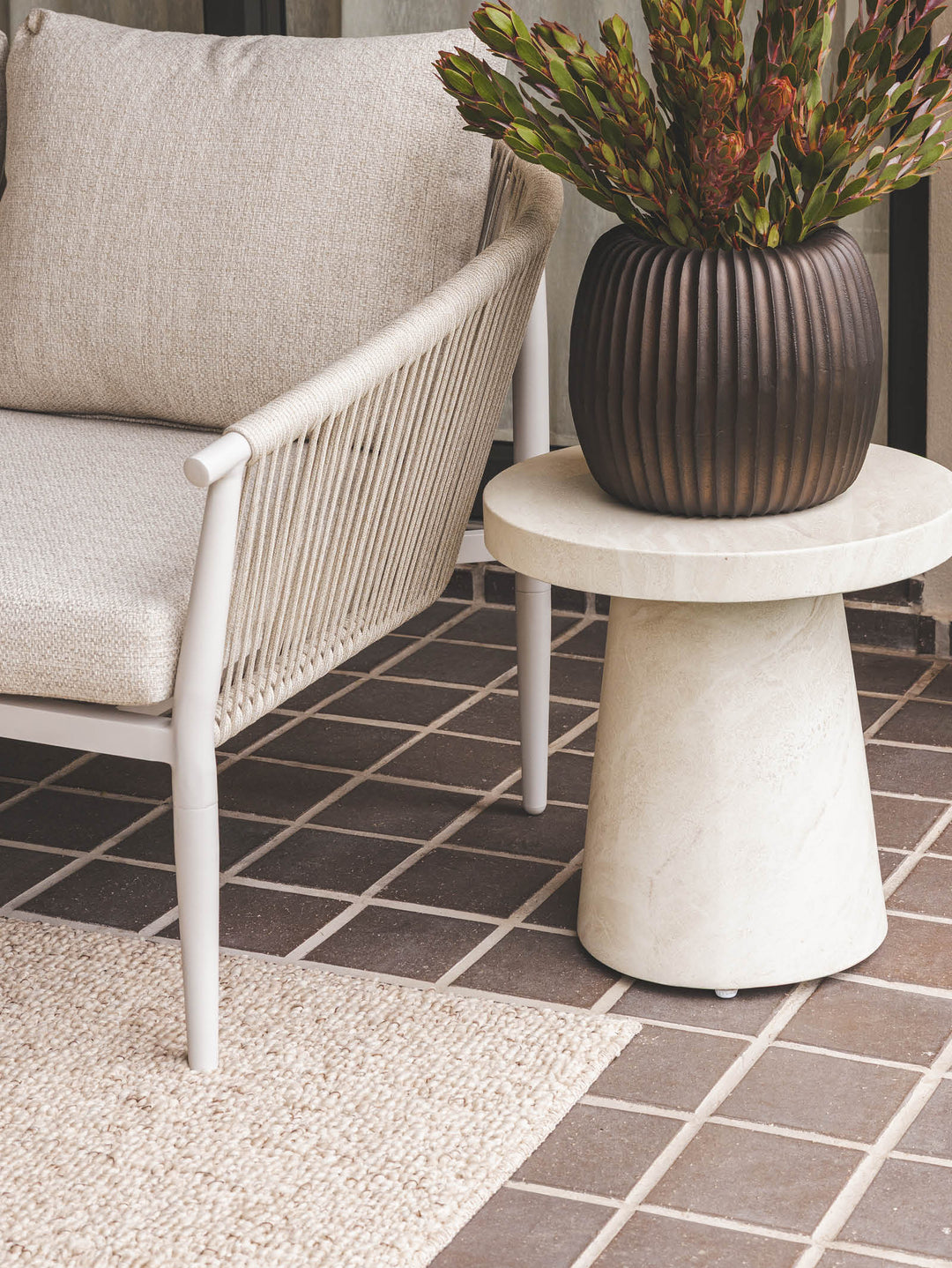 Rubble Rug in Sandstone