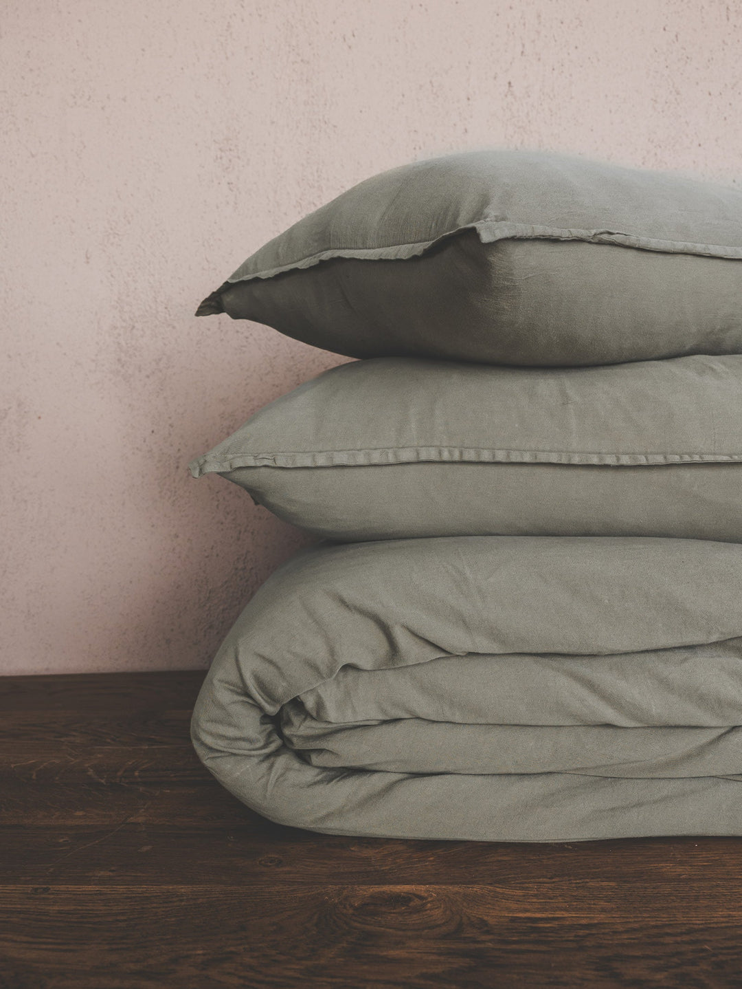 Sanctuary Bed Set