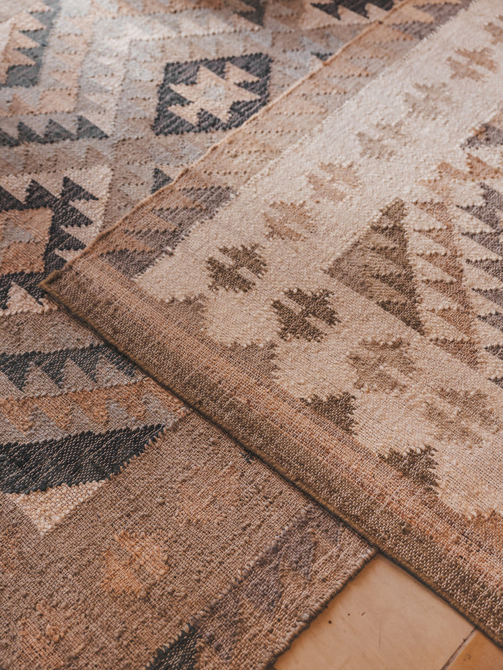 Santiago Rug in Natural