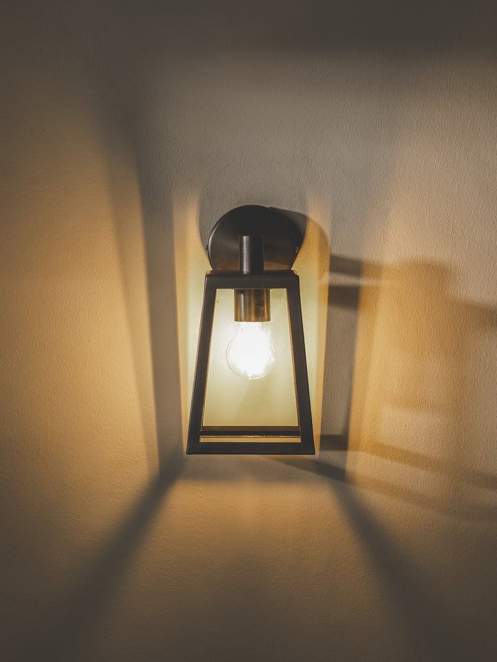 Scala Wall Light