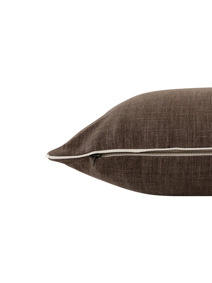 Scandi Scatter in Espresso