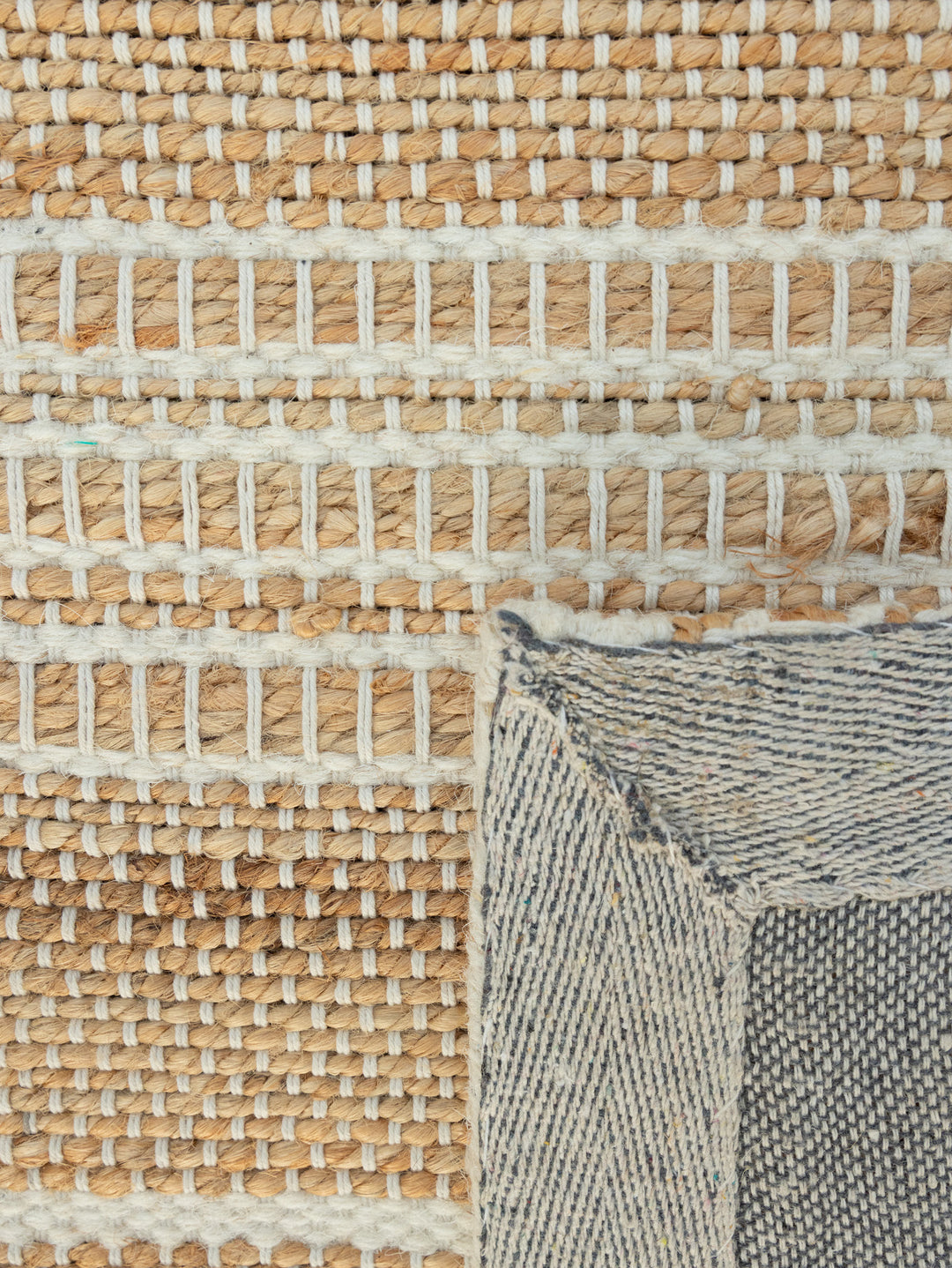 Sevilla Runner in Pearl