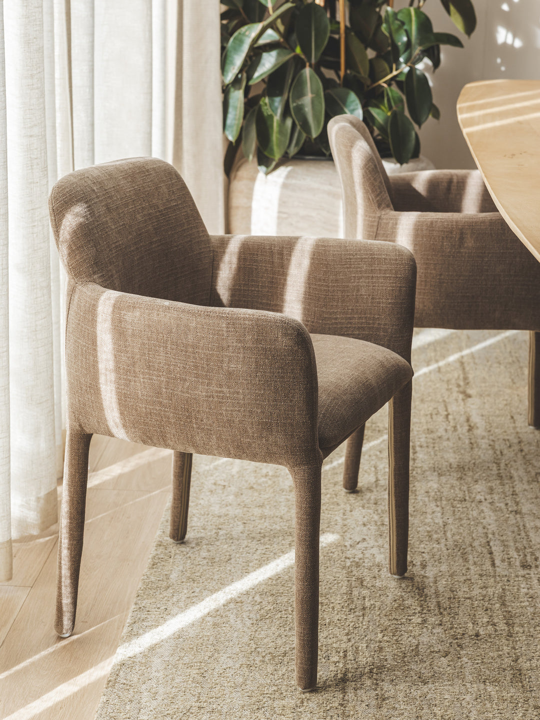 Sistine Dining Chair