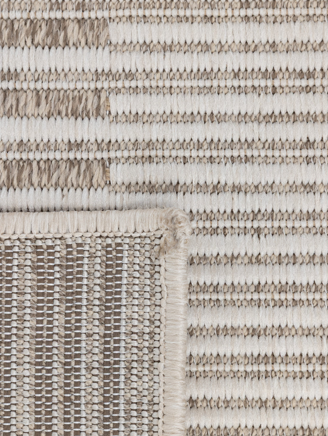 Cape Gust Rug in Shell