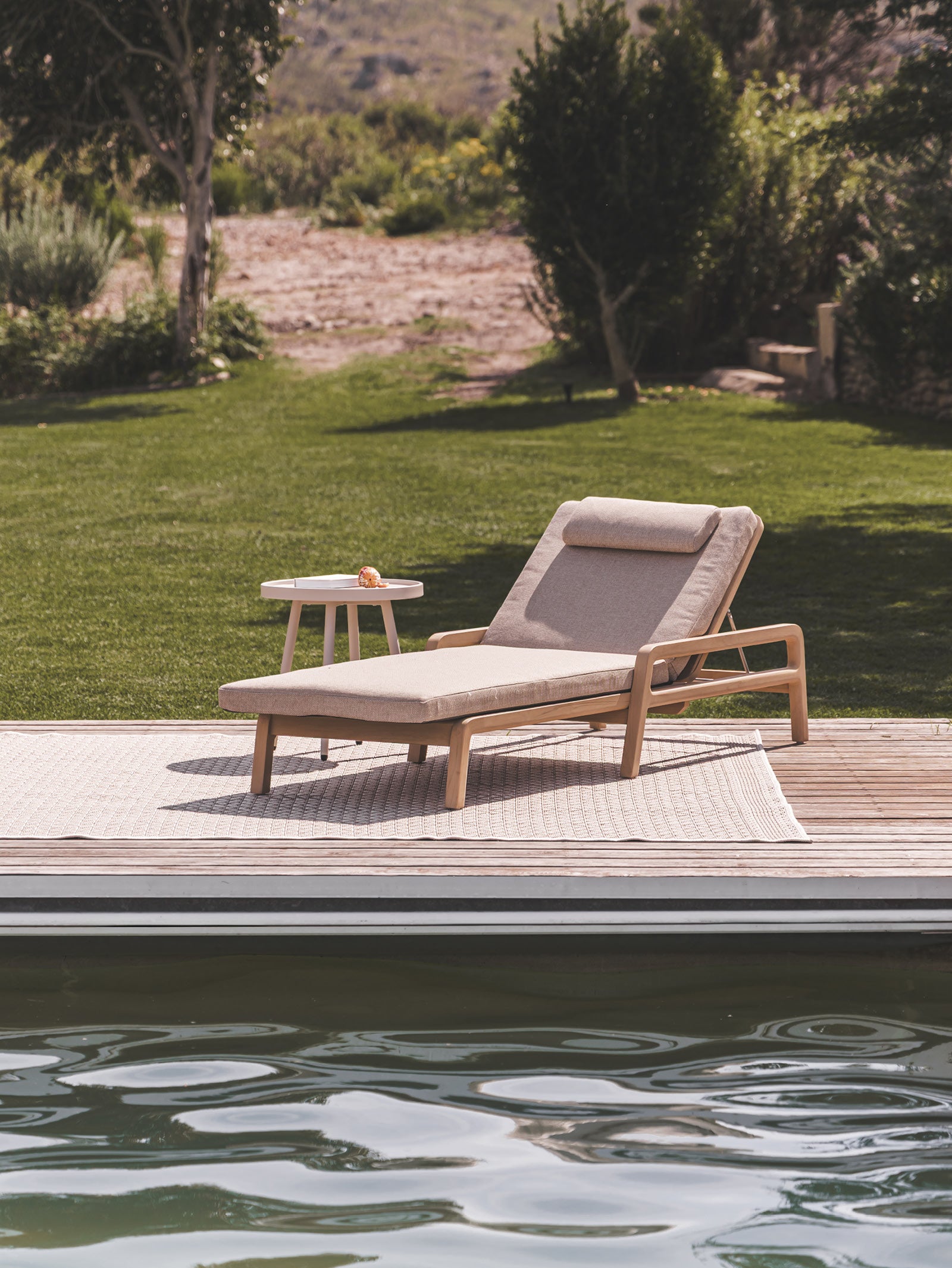 Tablewind Rug in Beach - Hertex Haus - Hertex Haus