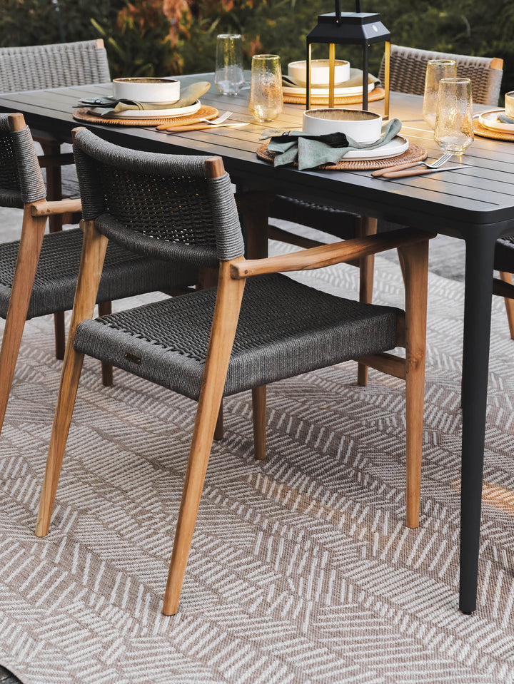 Stix Season Rug in Desert