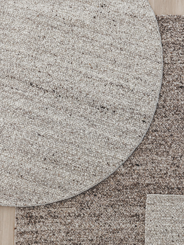 Stonecraft Round Rug in Pumice