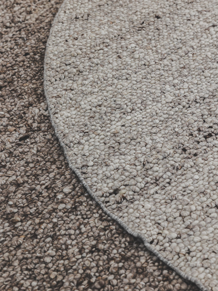 Stonecraft Round Rug in Pumice