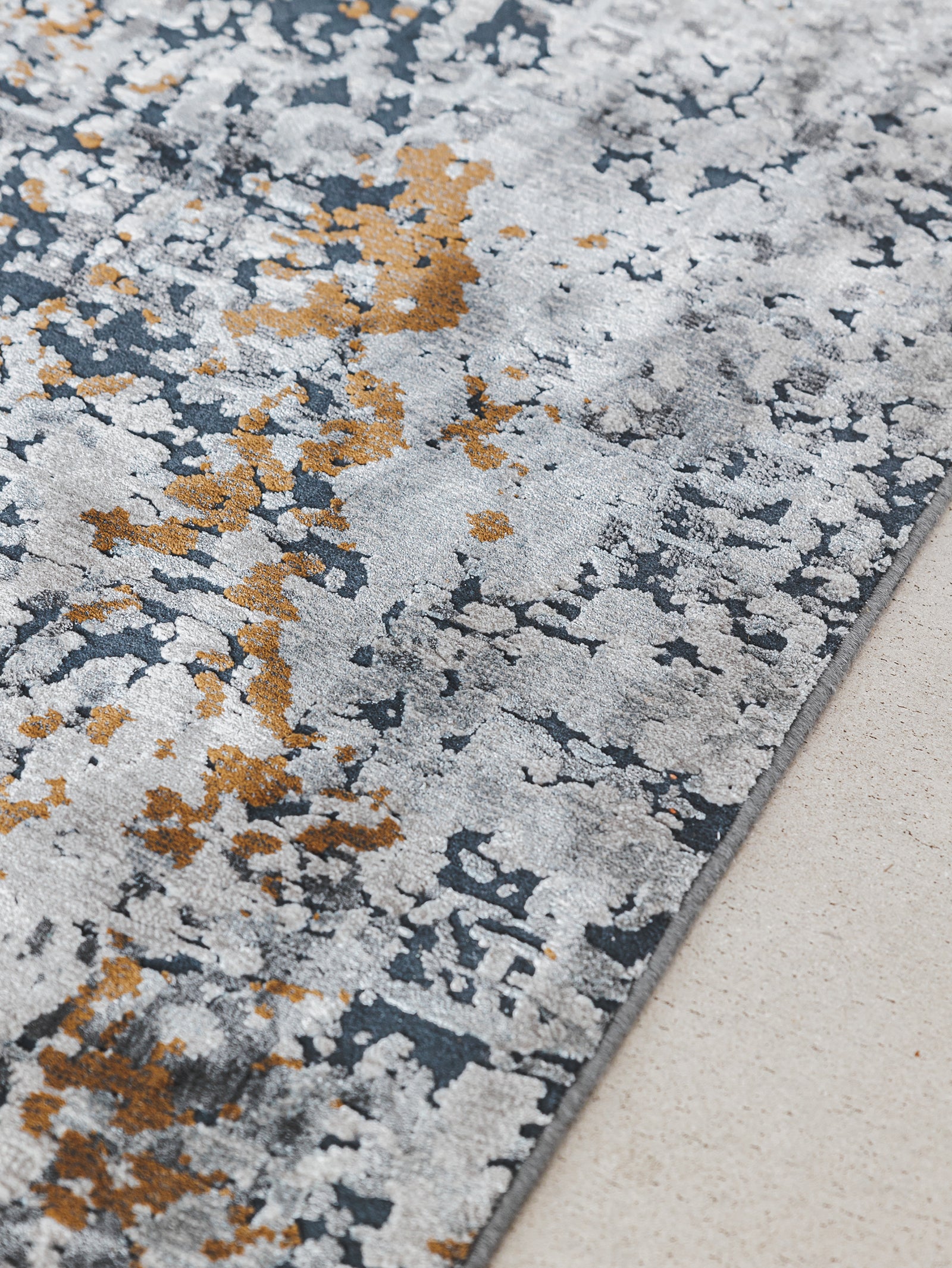 Surreal Rug in Radiate - Hertex Haus - Hertex Haus