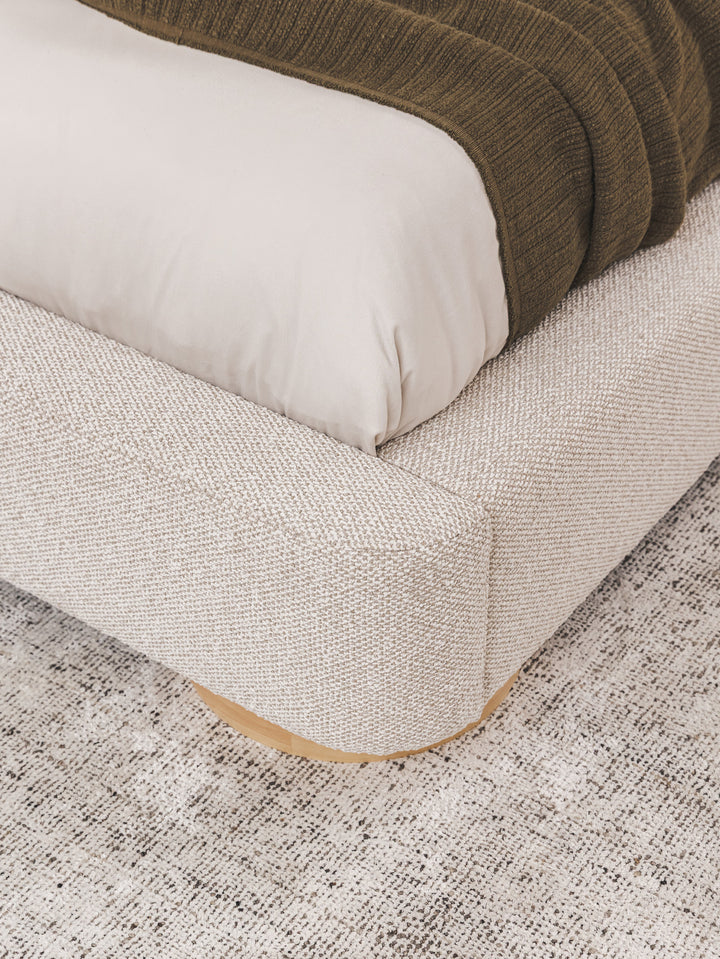 Suzanna Bed in Pristine Natural