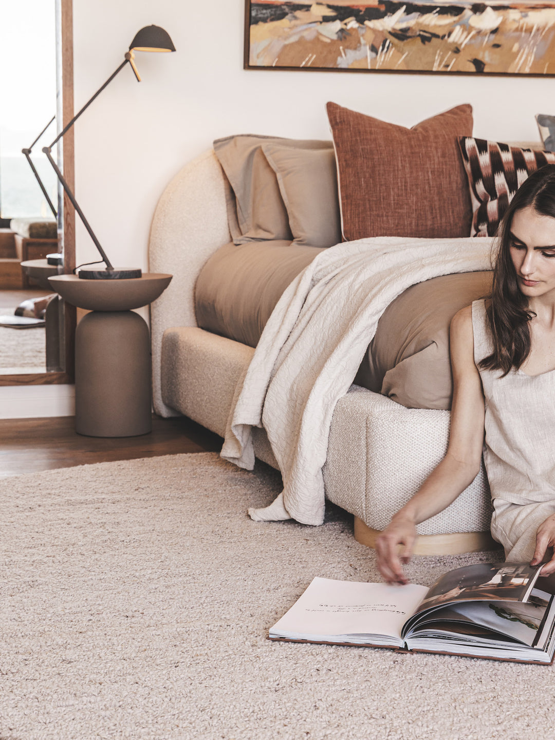 Suzanna Bed in Pristine Natural