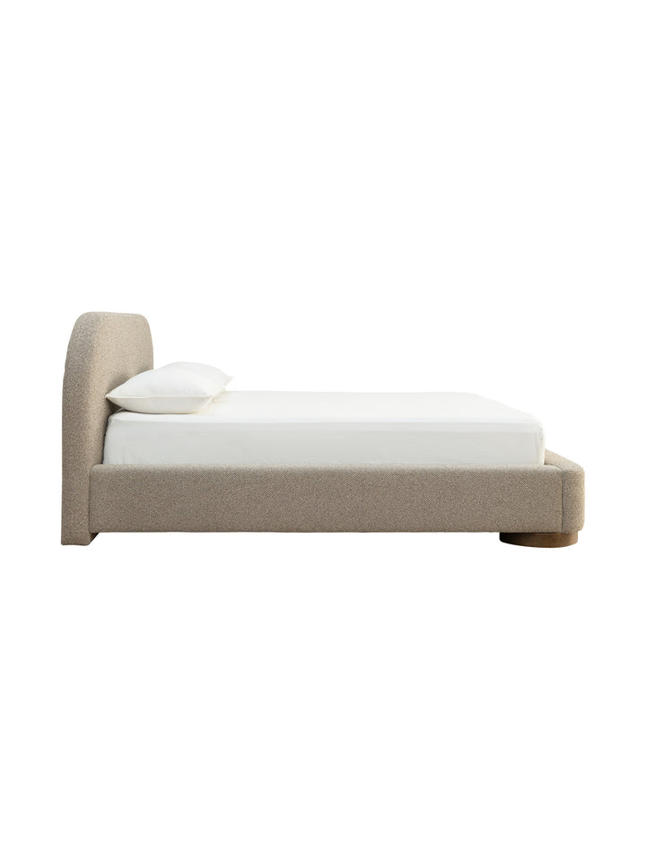 Suzanna Bed in Pristine Cafe au Lait