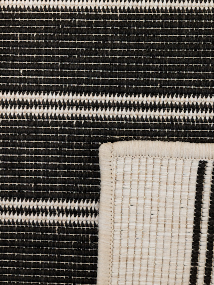 Swimsuit Rug in Night Dip