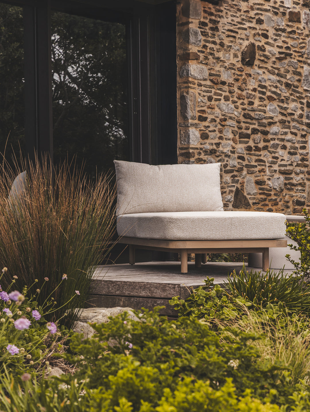 Syros Teak Lounger in Natura