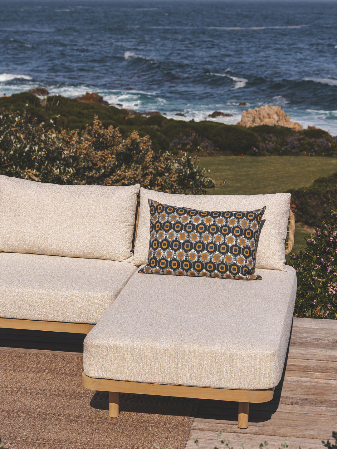 Syros Teak Lounger in Natura