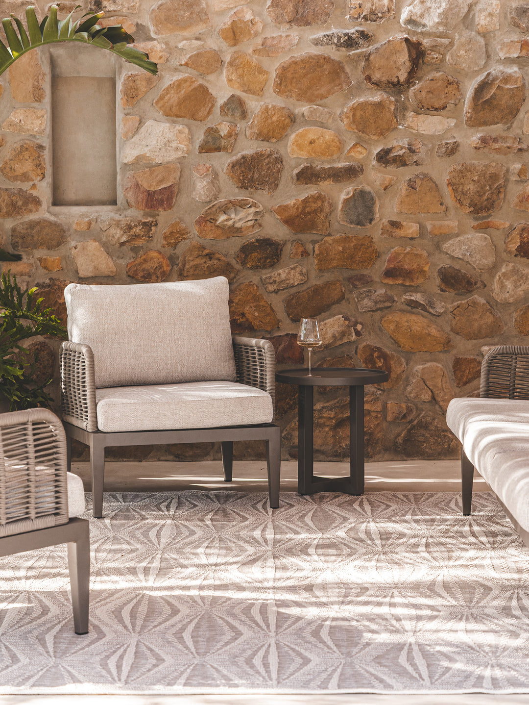Takala Rug in Tawny