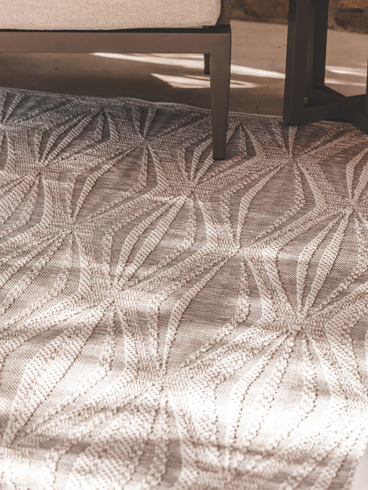 Takala Rug in Tawny