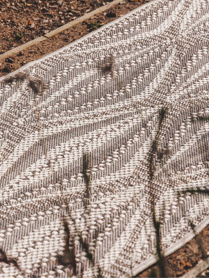 Takala Runner in Tawny