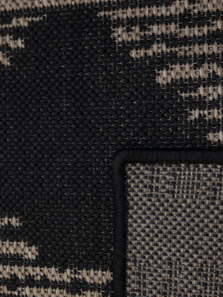 Kuba Sequence Rug in Coal