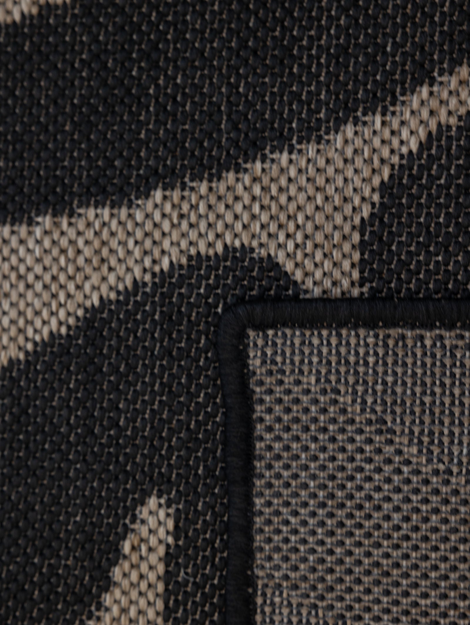 Thunderroot Rug in Coal - Hertex Haus - Hertex Haus