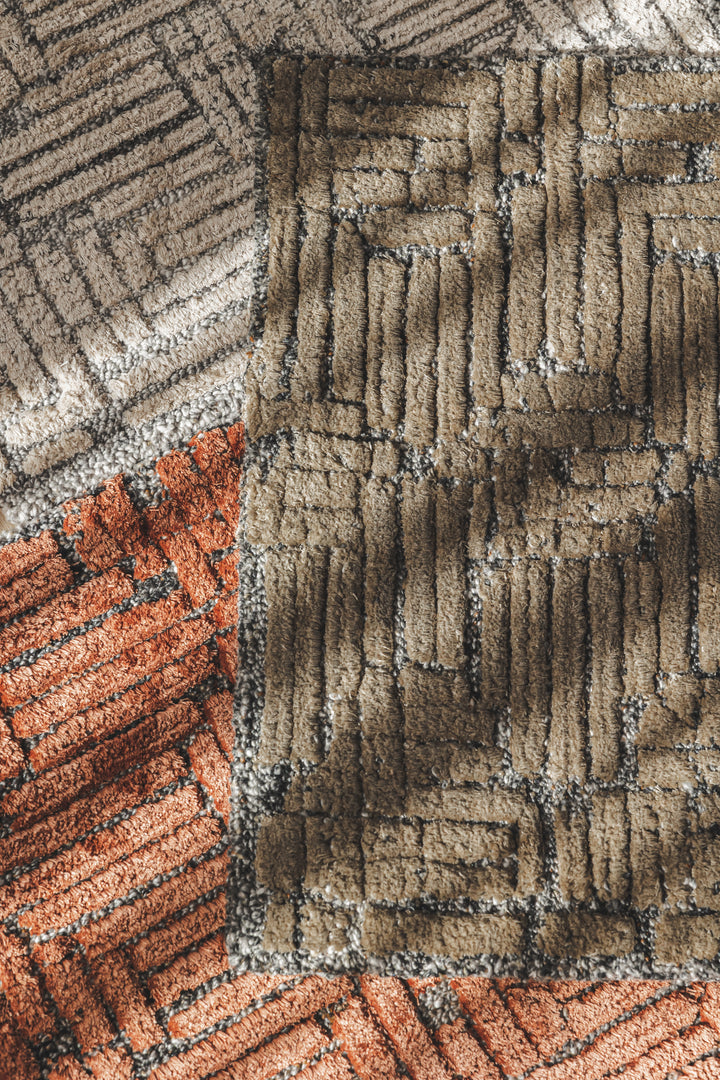 Toledo Rug in Glow