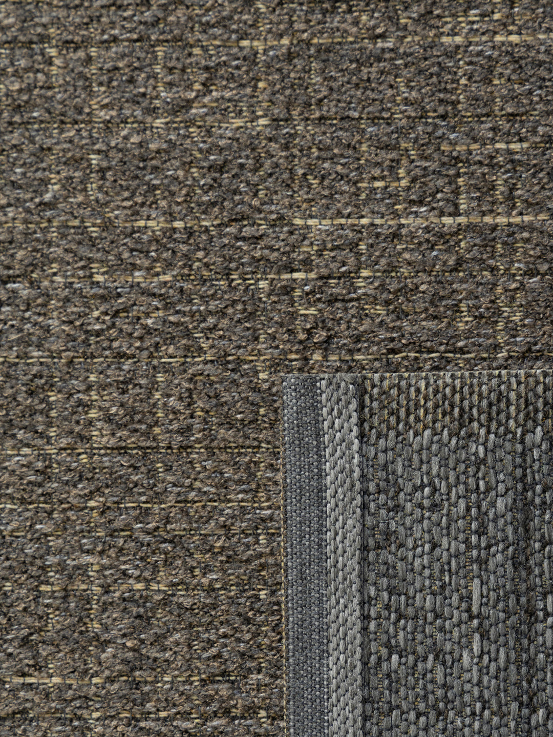 Tracker Outdoor Runner in Mudstone