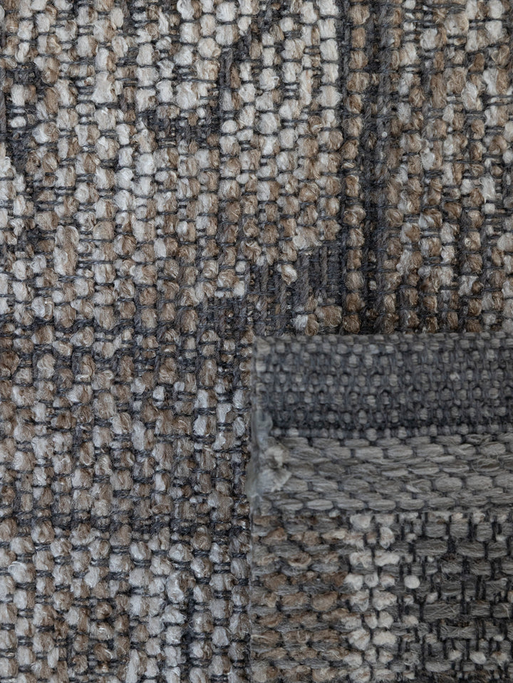Tribute Rug in Seasand