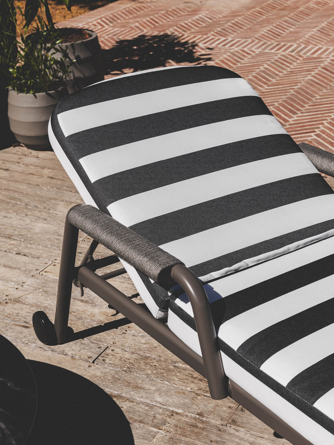 Umhlanga Lounger