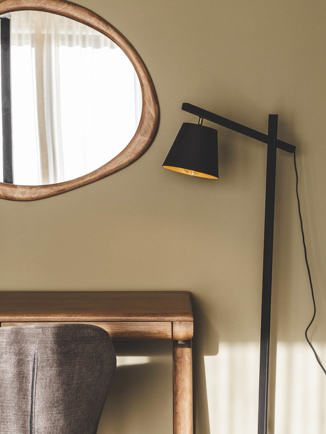 Valerie Floor Lamp