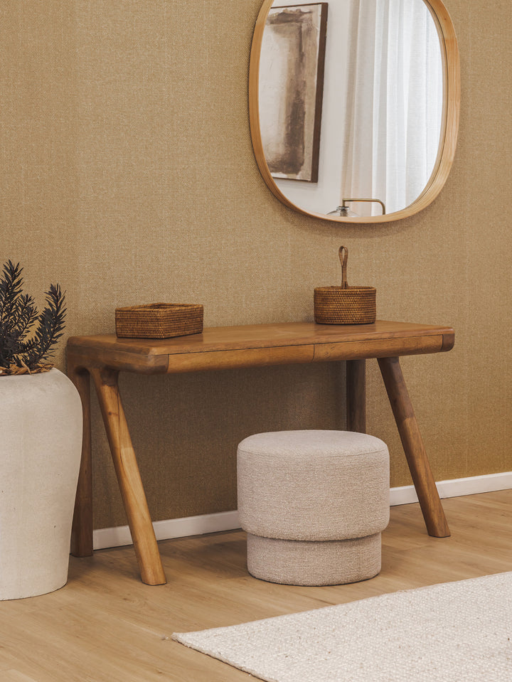Valor Desk in Nutmeg