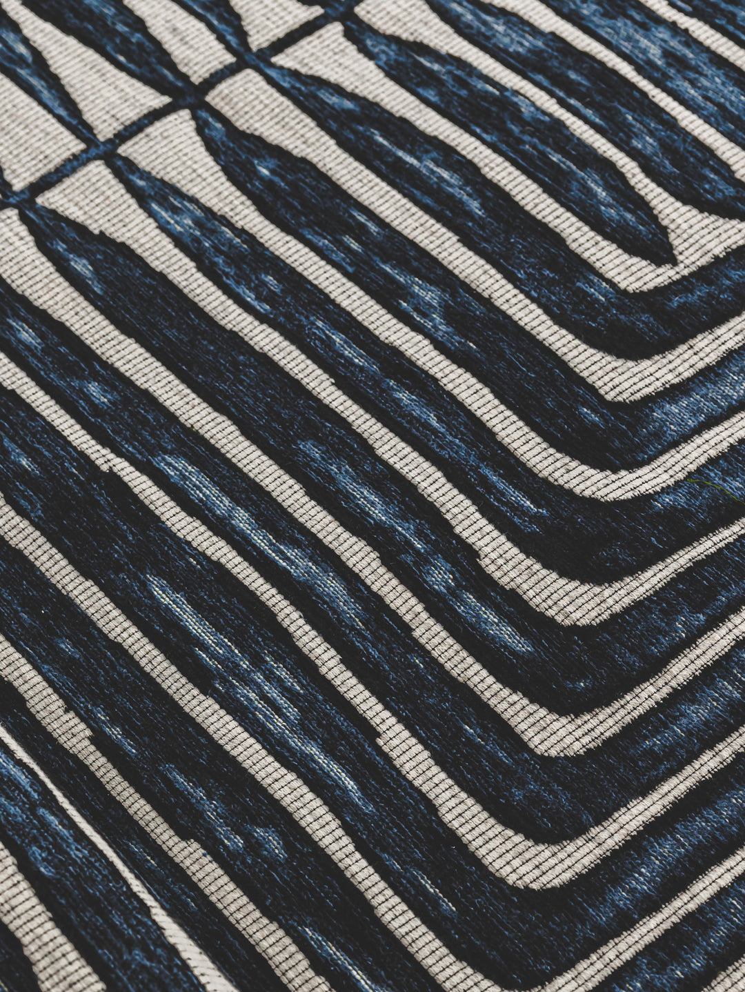 Vertigo Rug in Ensign