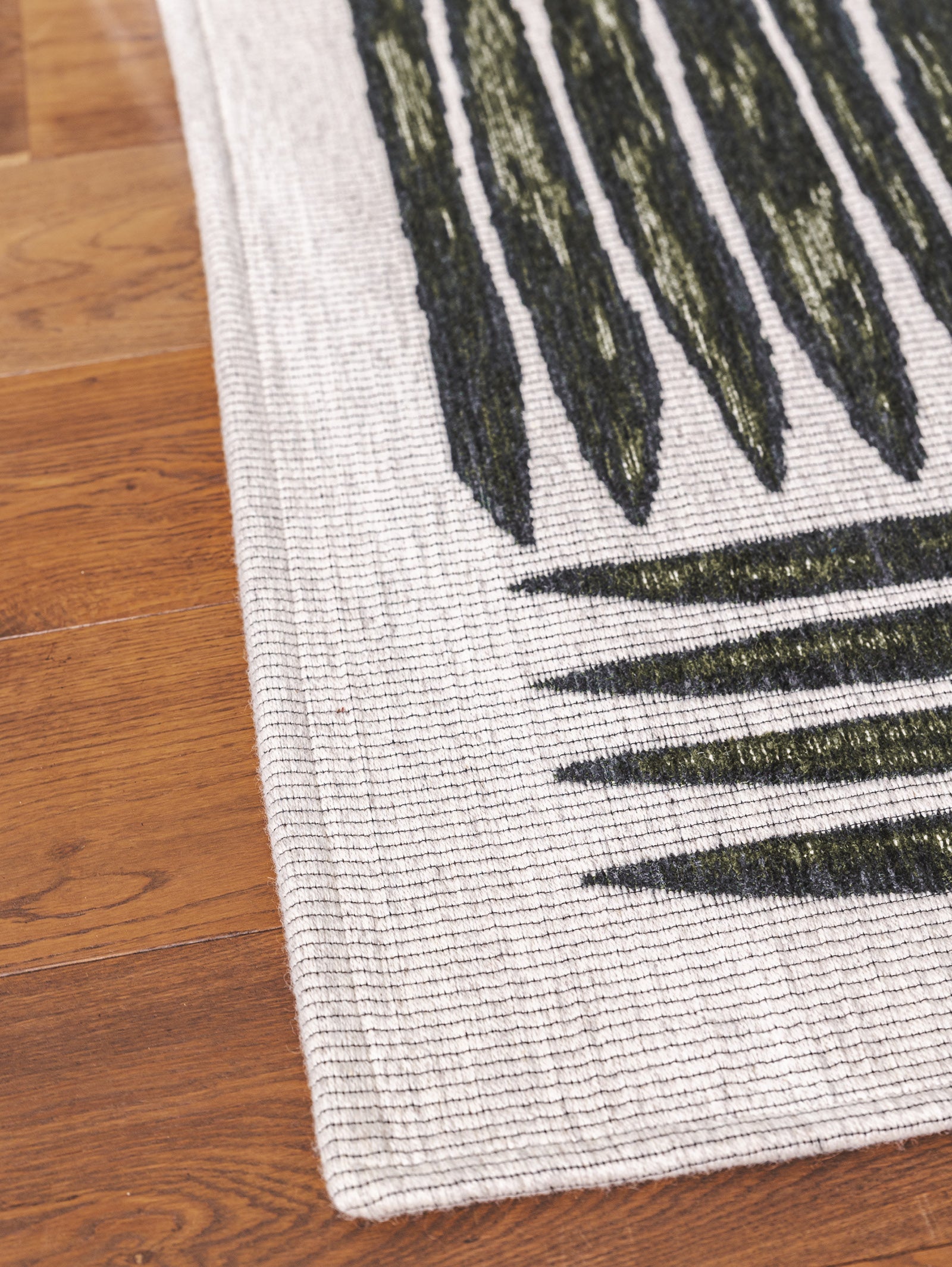 Vertigo Rug in Jungle - Hertex Haus - Hertex Haus
