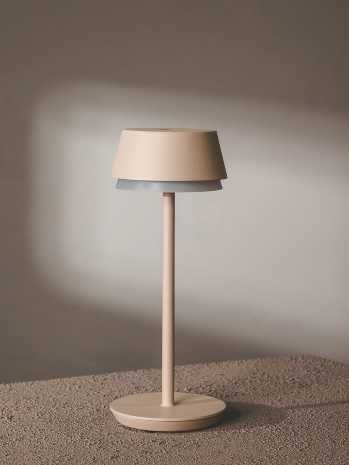 Vibe USB Table Light