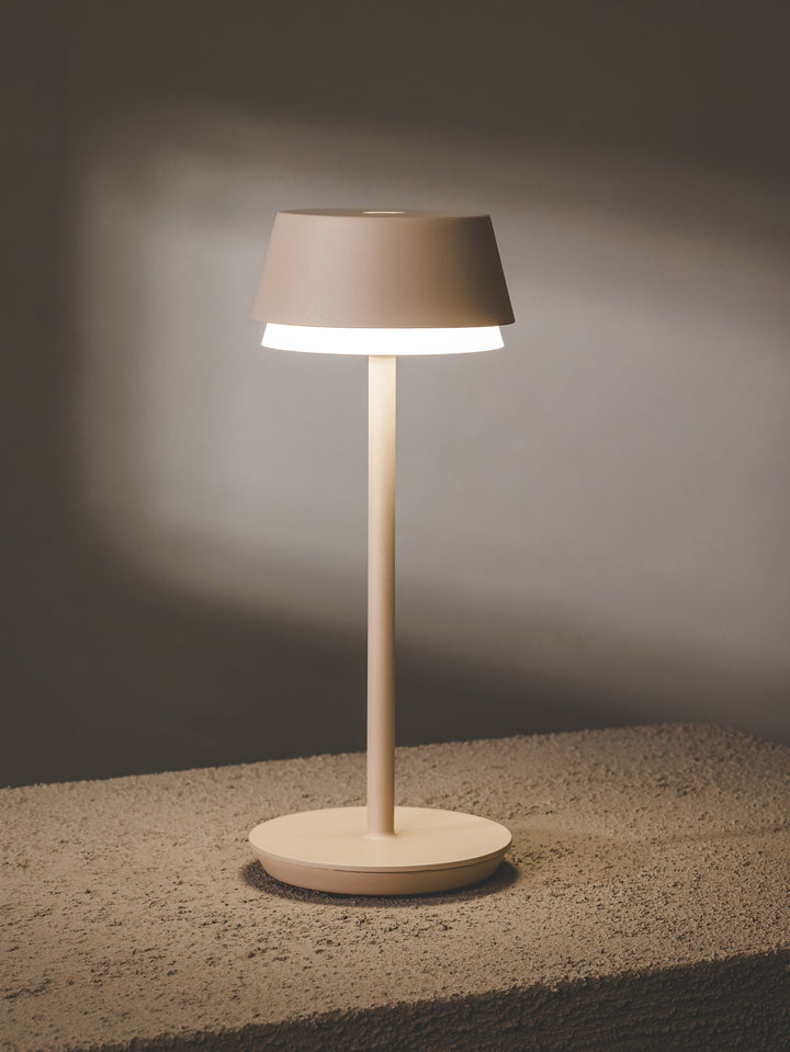 Vibe USB Table Light