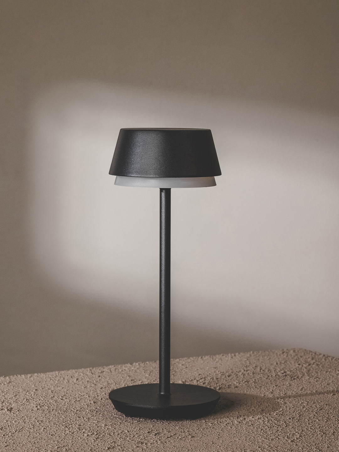 Vibe USB Table Light