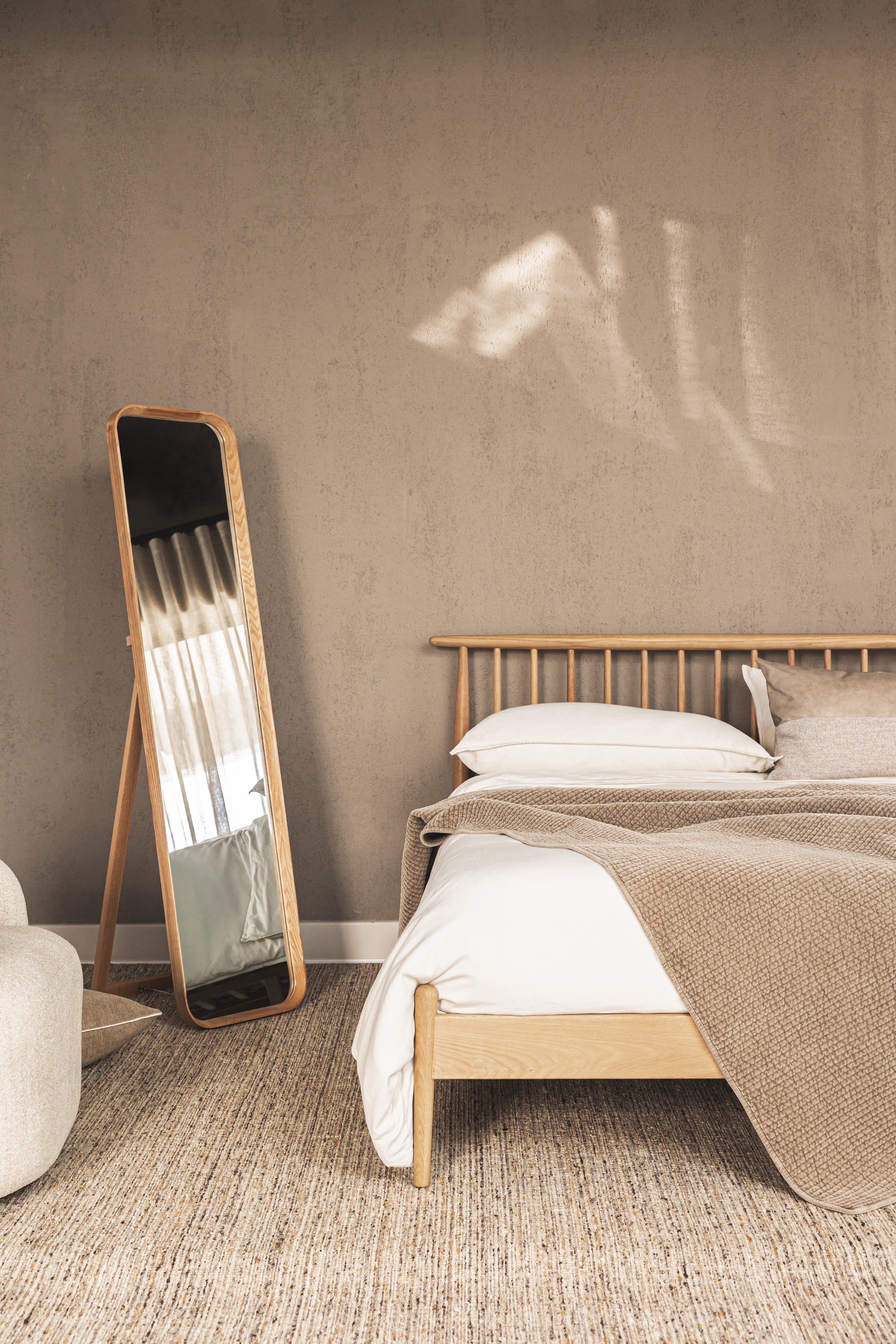 Victor Oak Floor Mirror - Hertex Haus - Hertex HAUS