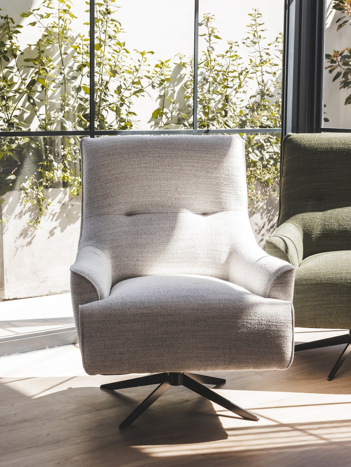 Victor Swivel Chair